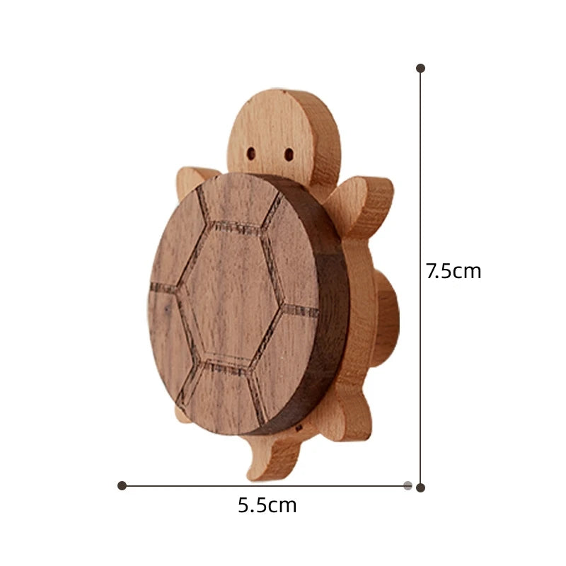 Crochet mural en bois massif forme tortue - Le Tortugio