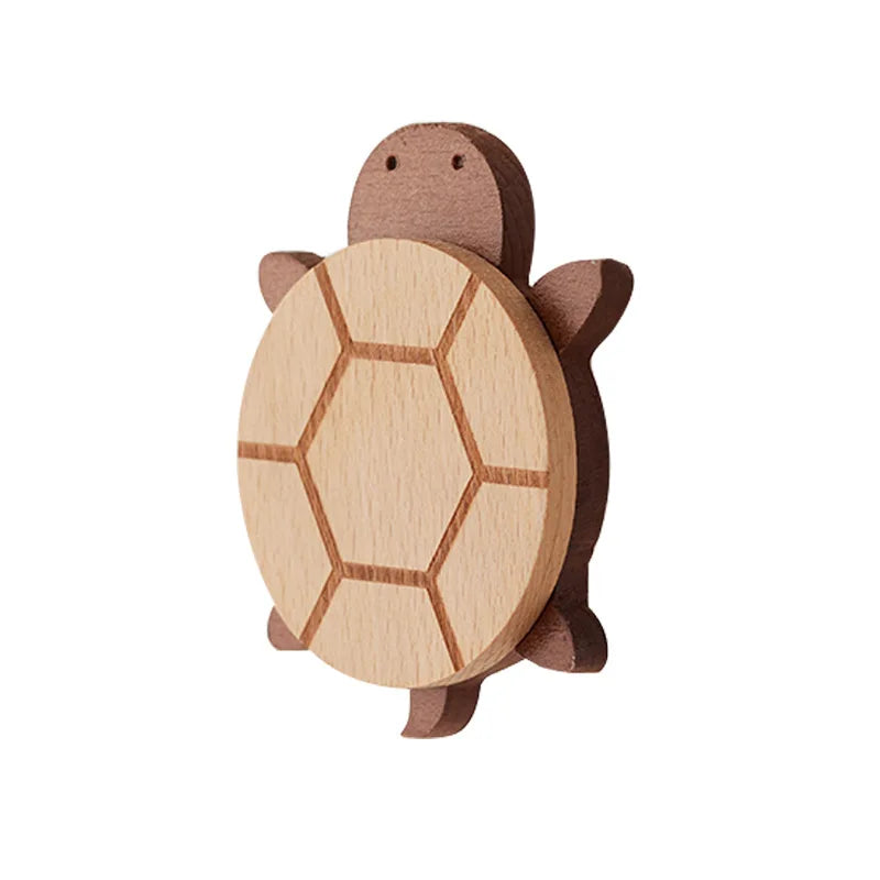 Crochet mural en bois massif forme tortue - Le Tortugio